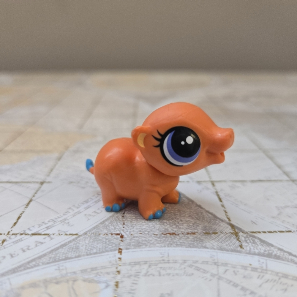 Littlest Pet Shop LPS #4143 Baby Hippo Huette Holmby